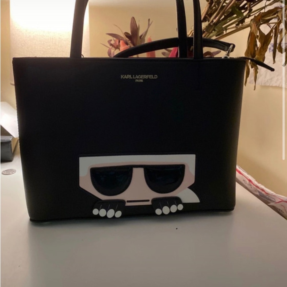 Band new Karl Lagerfeld purse